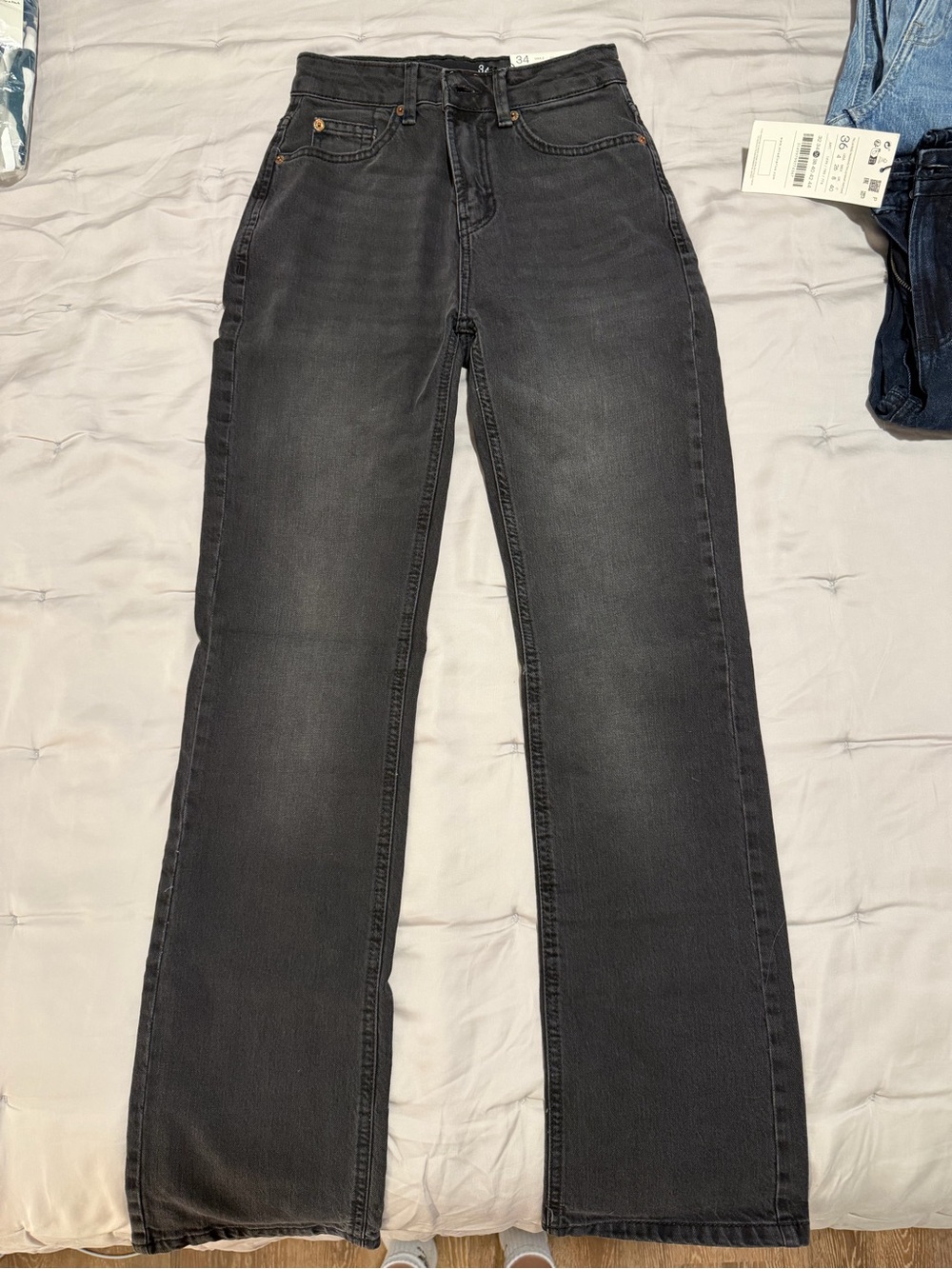 NWT - stradivarius Black Washed Straight-Leg Jeans